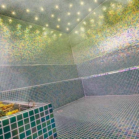Hotel V1501 Pasto Ngoại thất bức ảnh The interior of the steam room